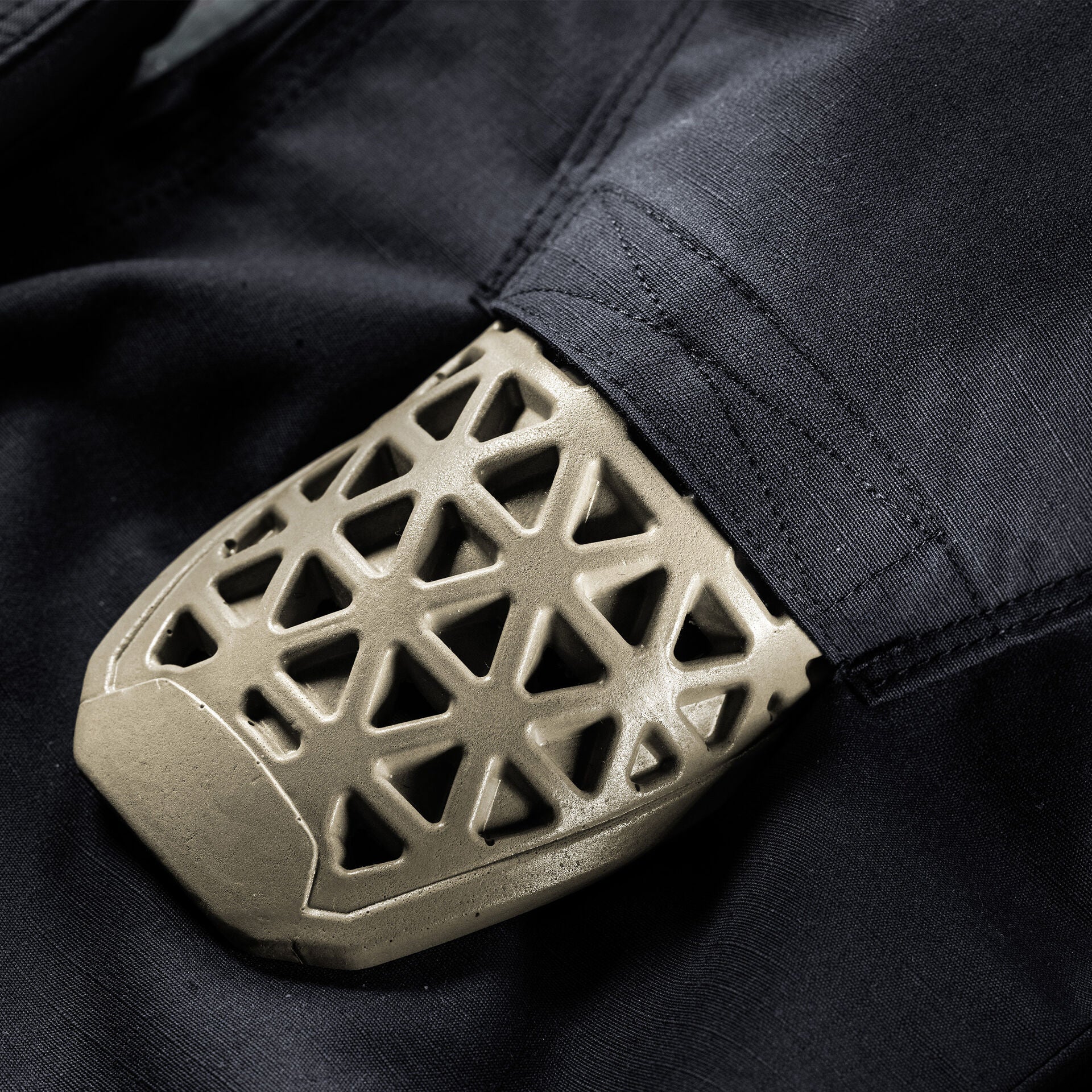 D30 P12 Knee Pad - Image 4