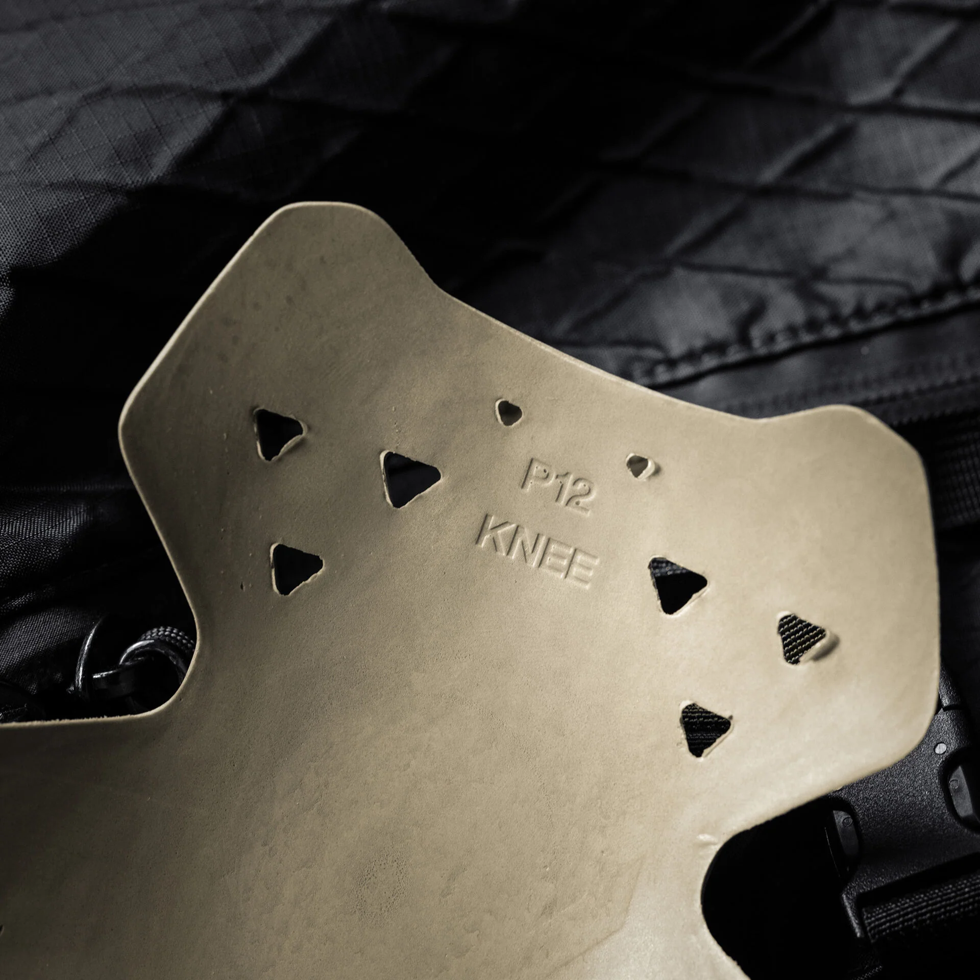D30 P12 Knee Pad - Image 9