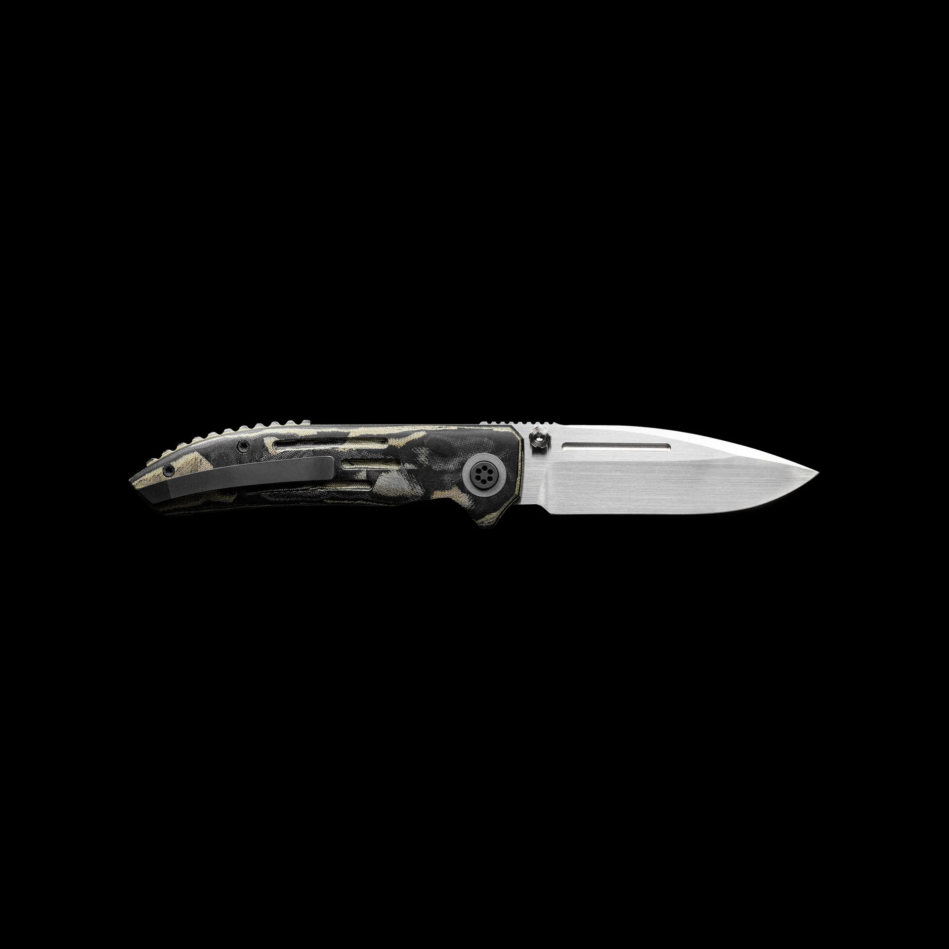 Dauntless Multi-Canvas Black Oeser Edition - Image 2