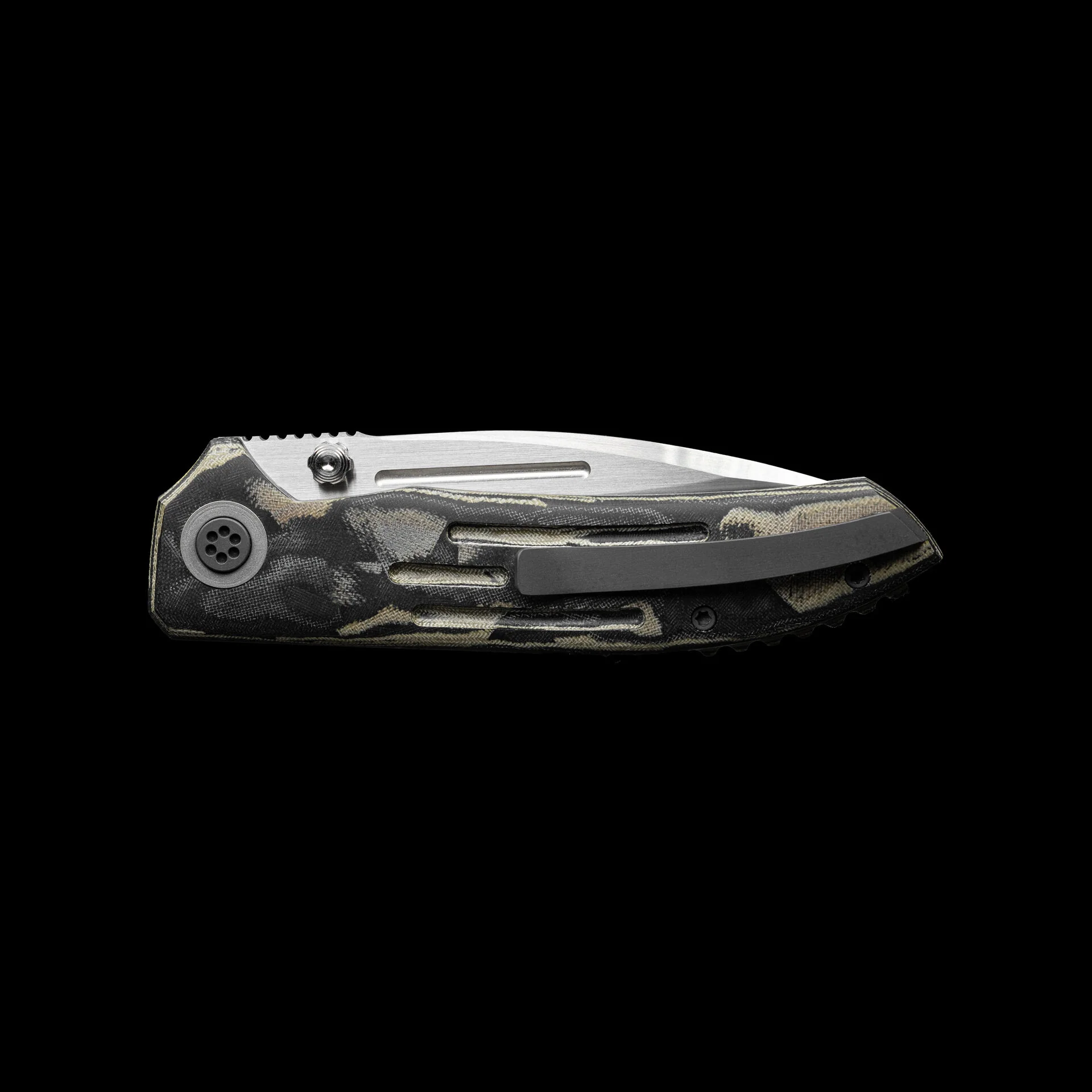 Dauntless Multi-Canvas Black Oeser Edition - Image 4