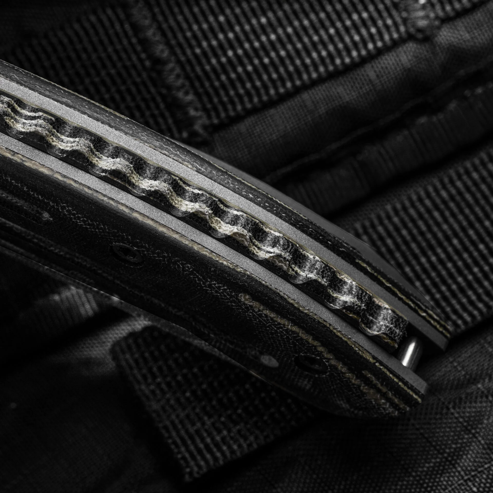 Dauntless Multi-Canvas Black Oeser Edition - Image 6