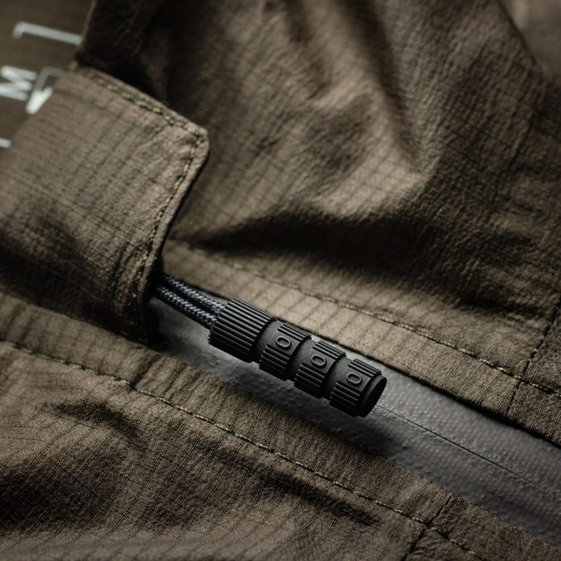 Halo Ultralight Jacket - Image 10