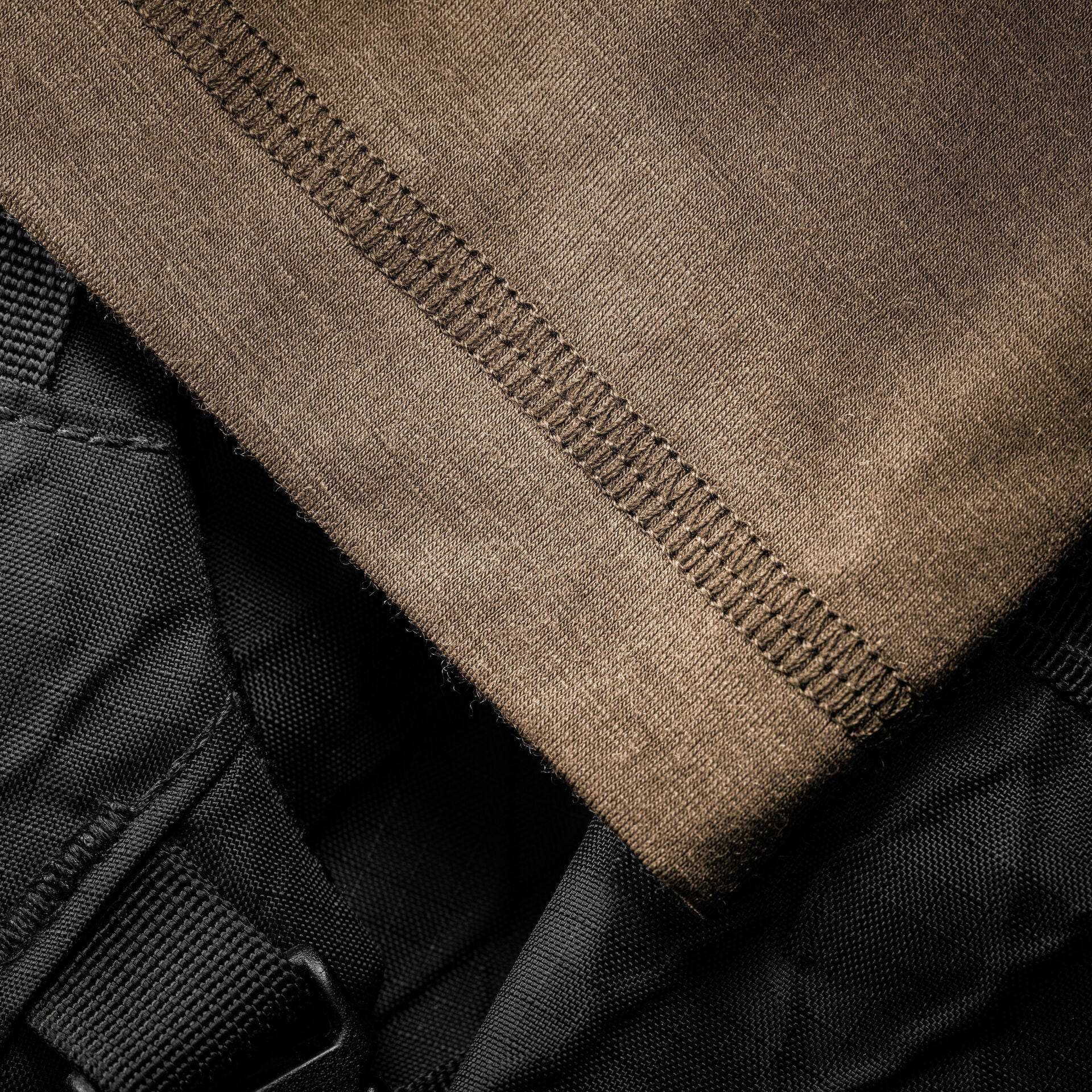 Huntsman Merino Henley - Image 11