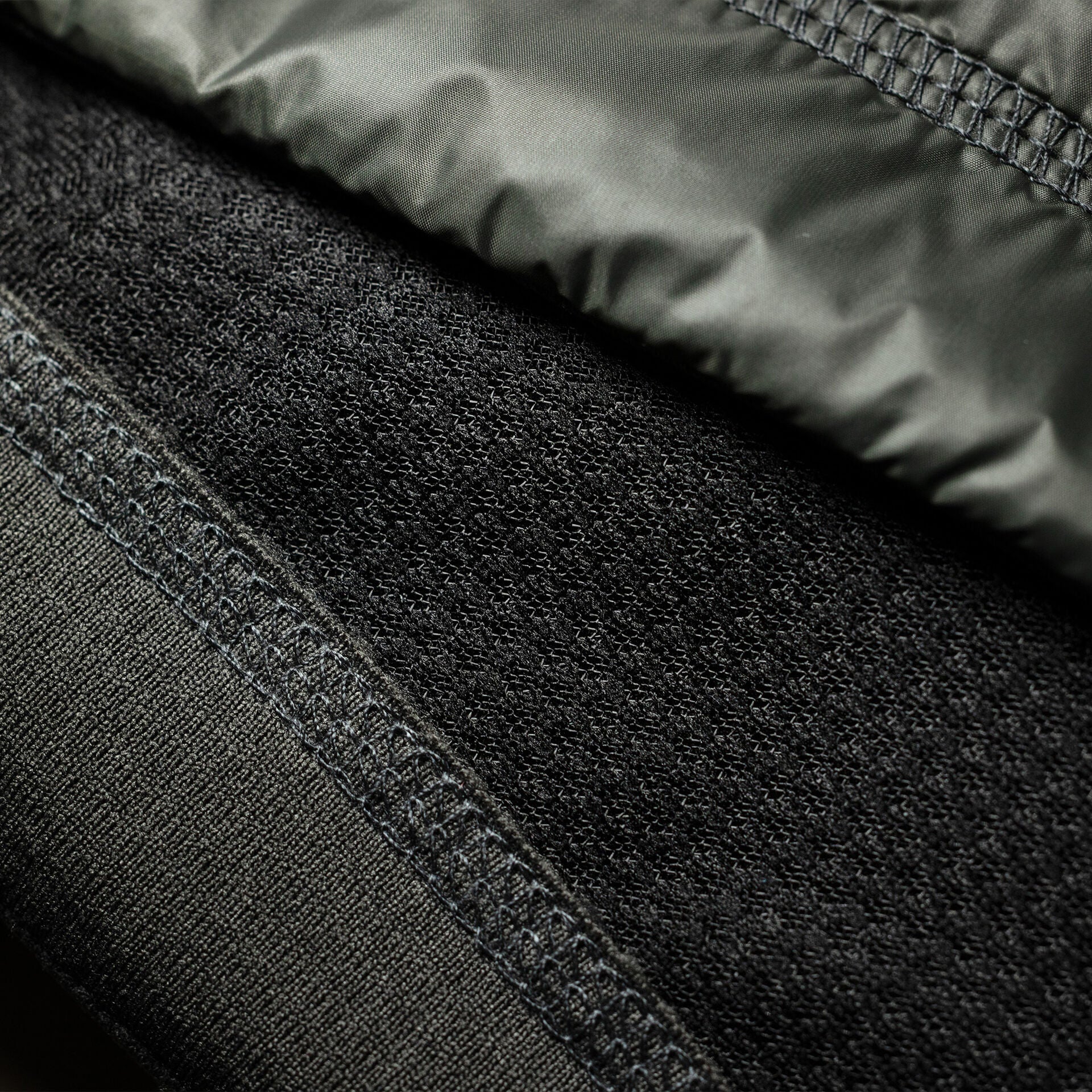 Hybrid Vest - Image 10