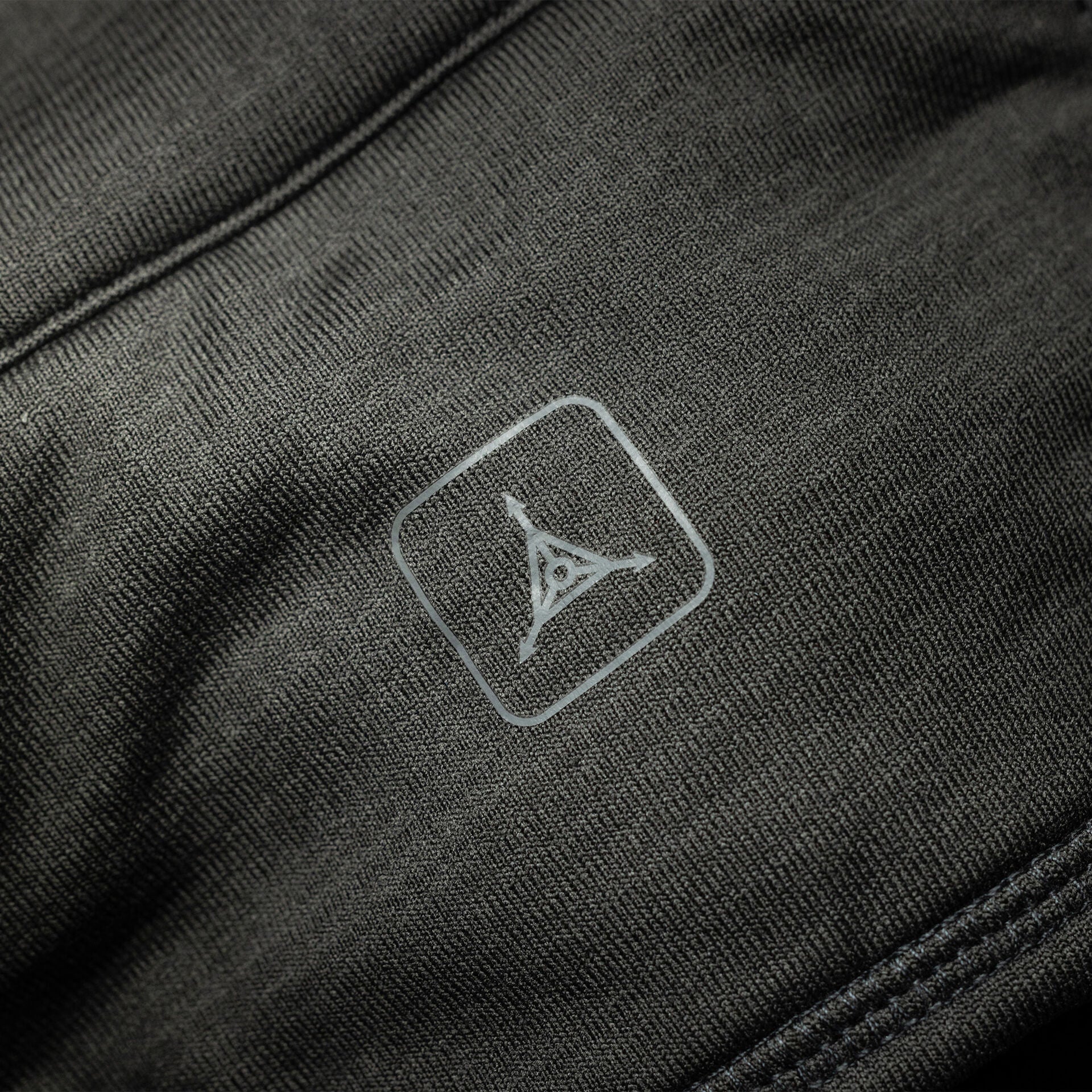 Hybrid Vest - Image 12