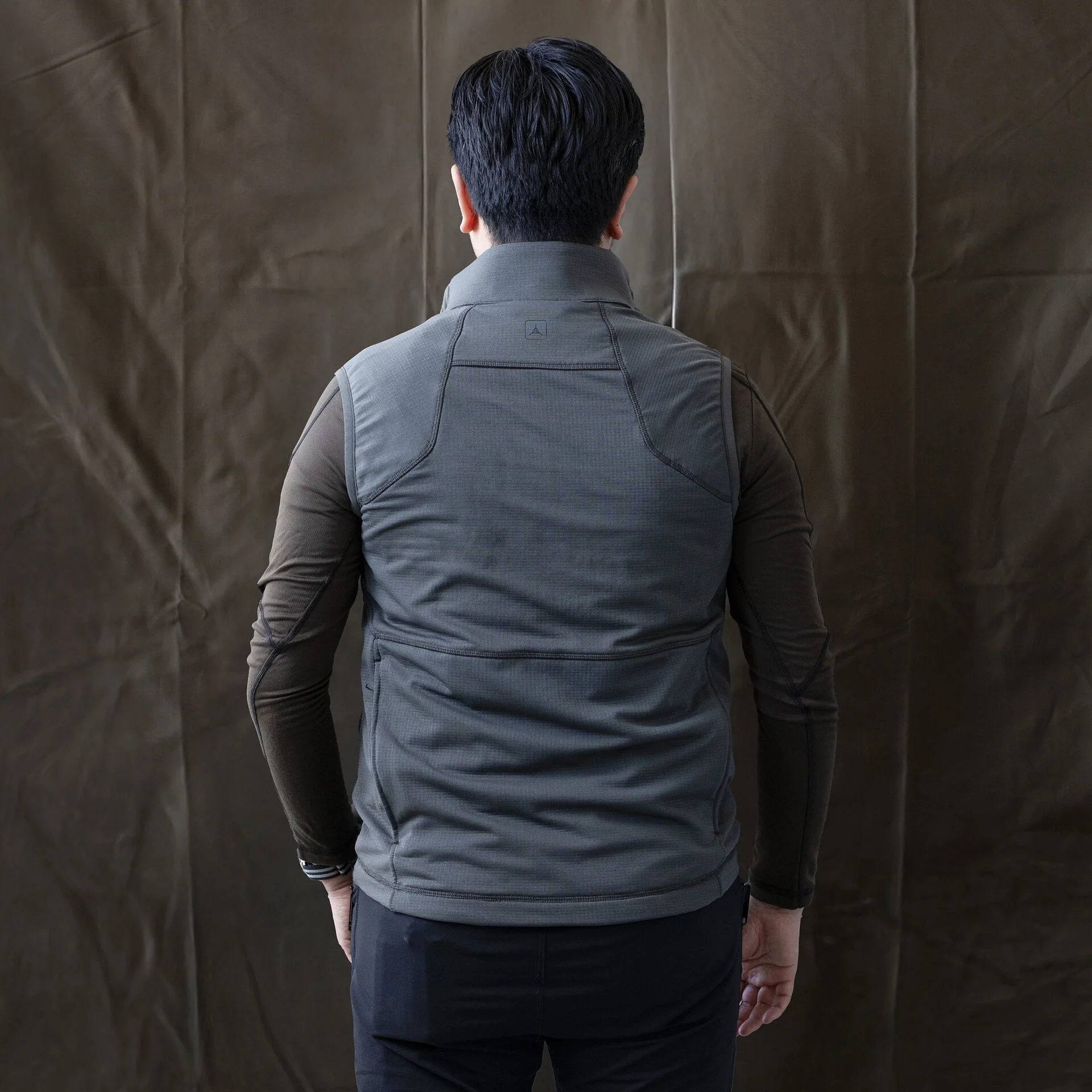 Hybrid Vest - Image 6