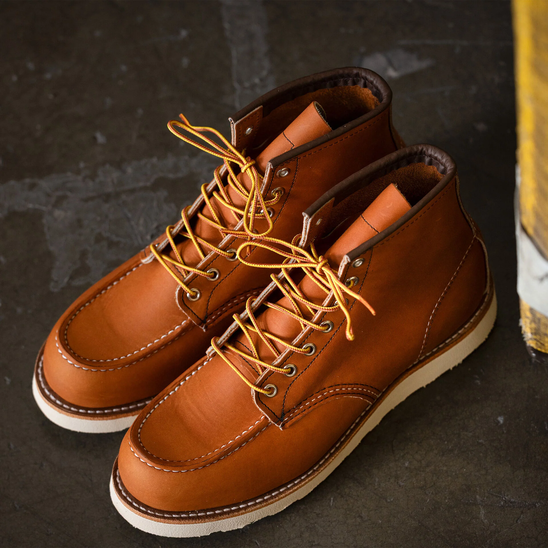 Red Wing Classic Moc Boot 875 - Image 8