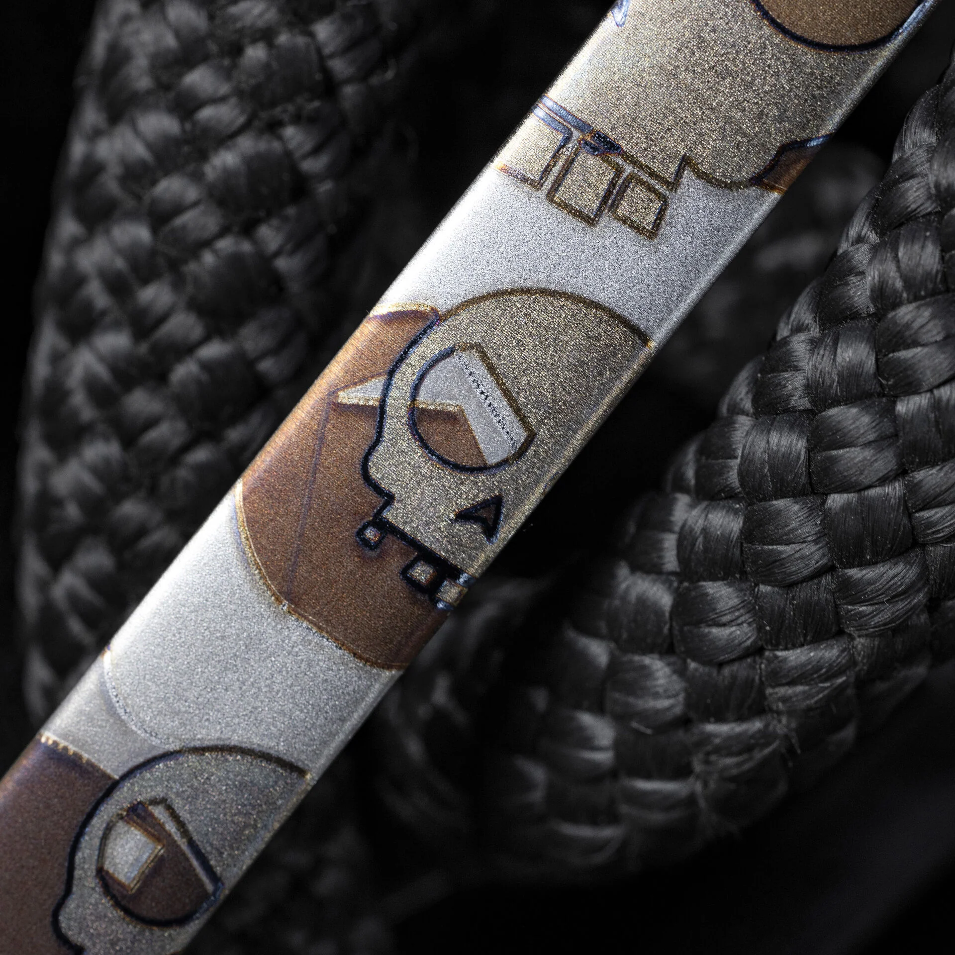 Snow Peak Titanium Long Spork Mean Skull - Image 3