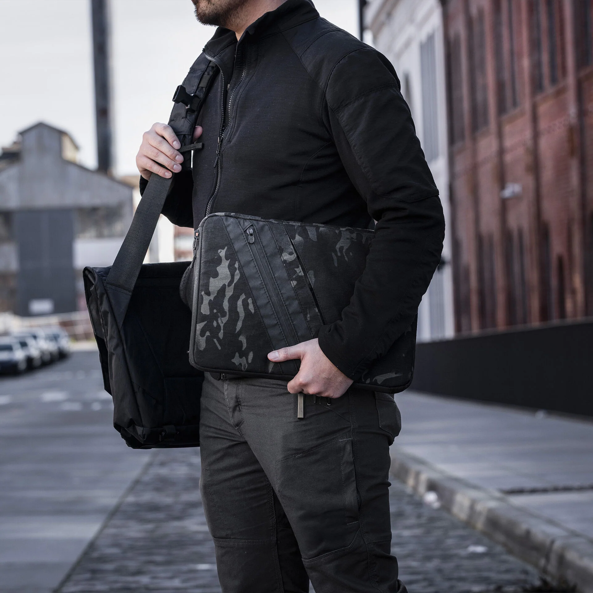 Transport Sleeve Multicam Black - Image 7