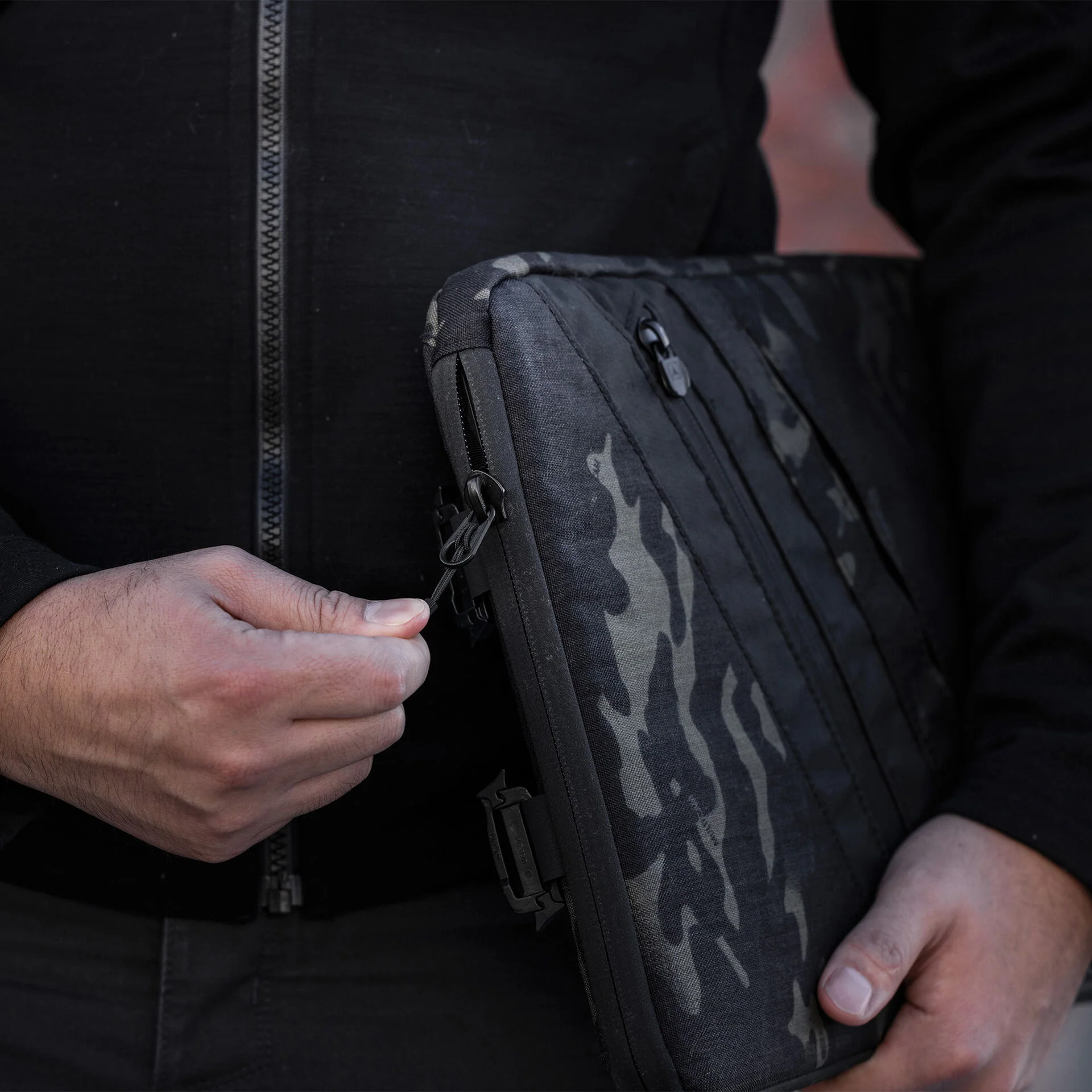 Transport Sleeve Multicam Black - Image 8
